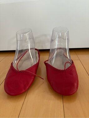 Red Ballet Ukrainian Dance Flats Slippers Leather Made in Canada Size 4